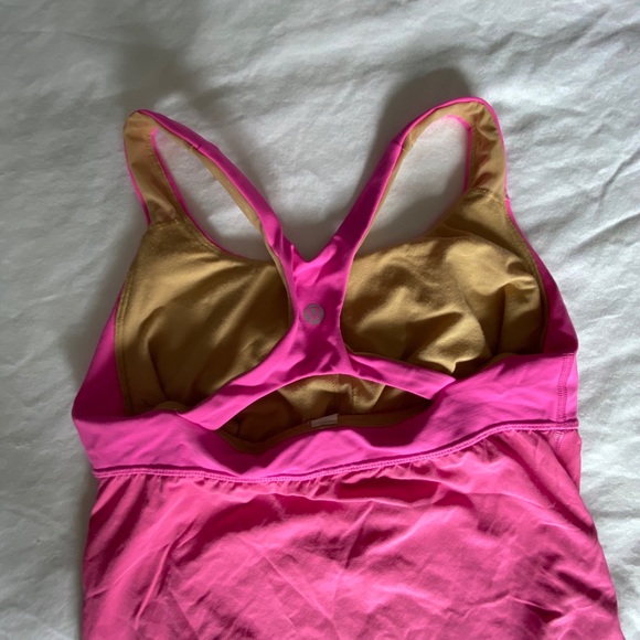 LuLu Lemon flowy yoga top - Picture 1 of 6